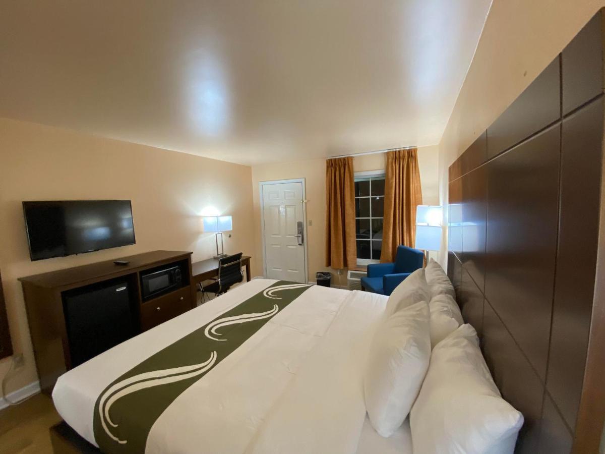 Quality Inn Pulaski Екстер'єр фото