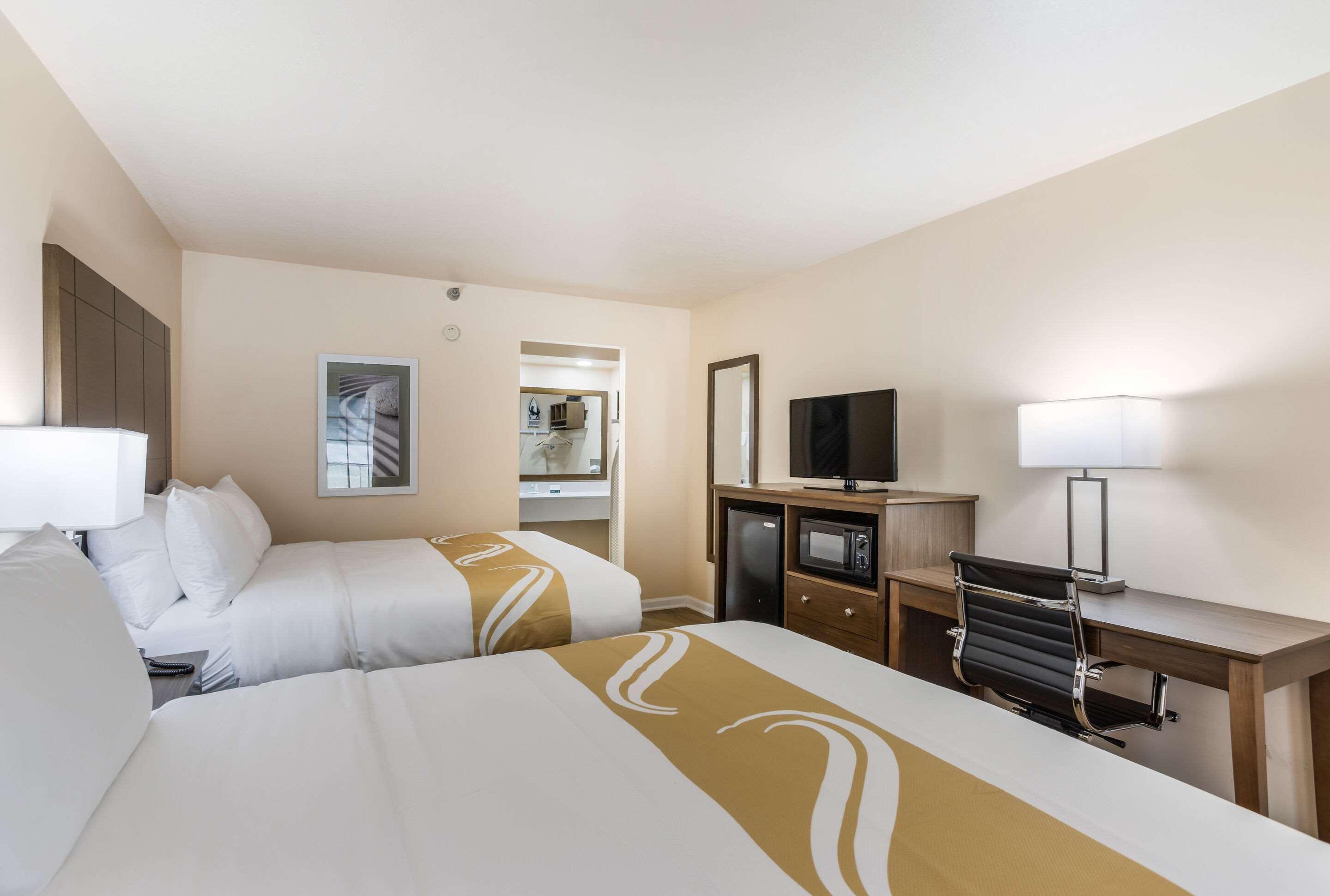 Quality Inn Pulaski Екстер'єр фото