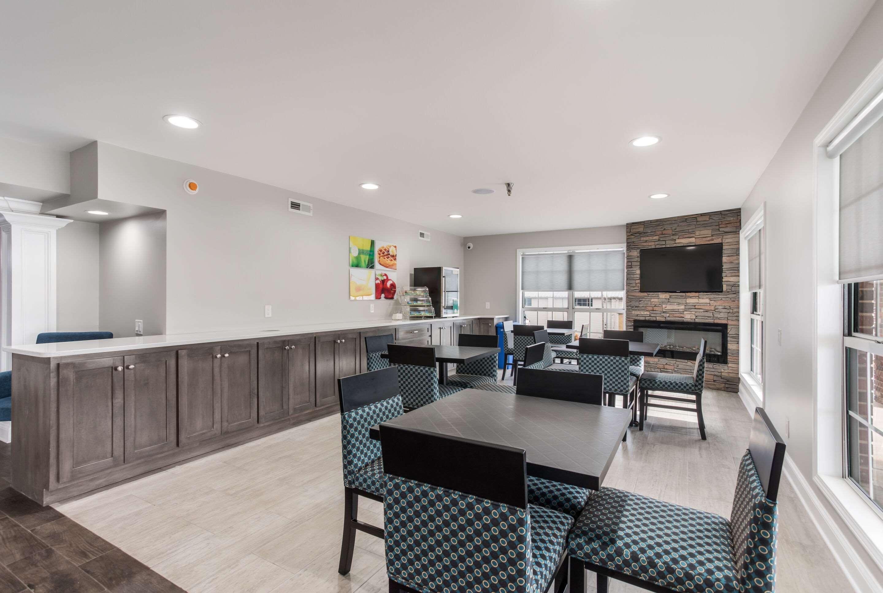 Quality Inn Pulaski Екстер'єр фото