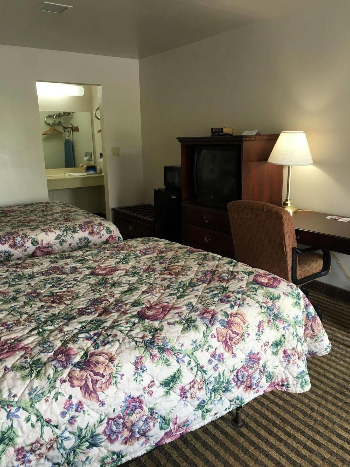 Quality Inn Pulaski Екстер'єр фото